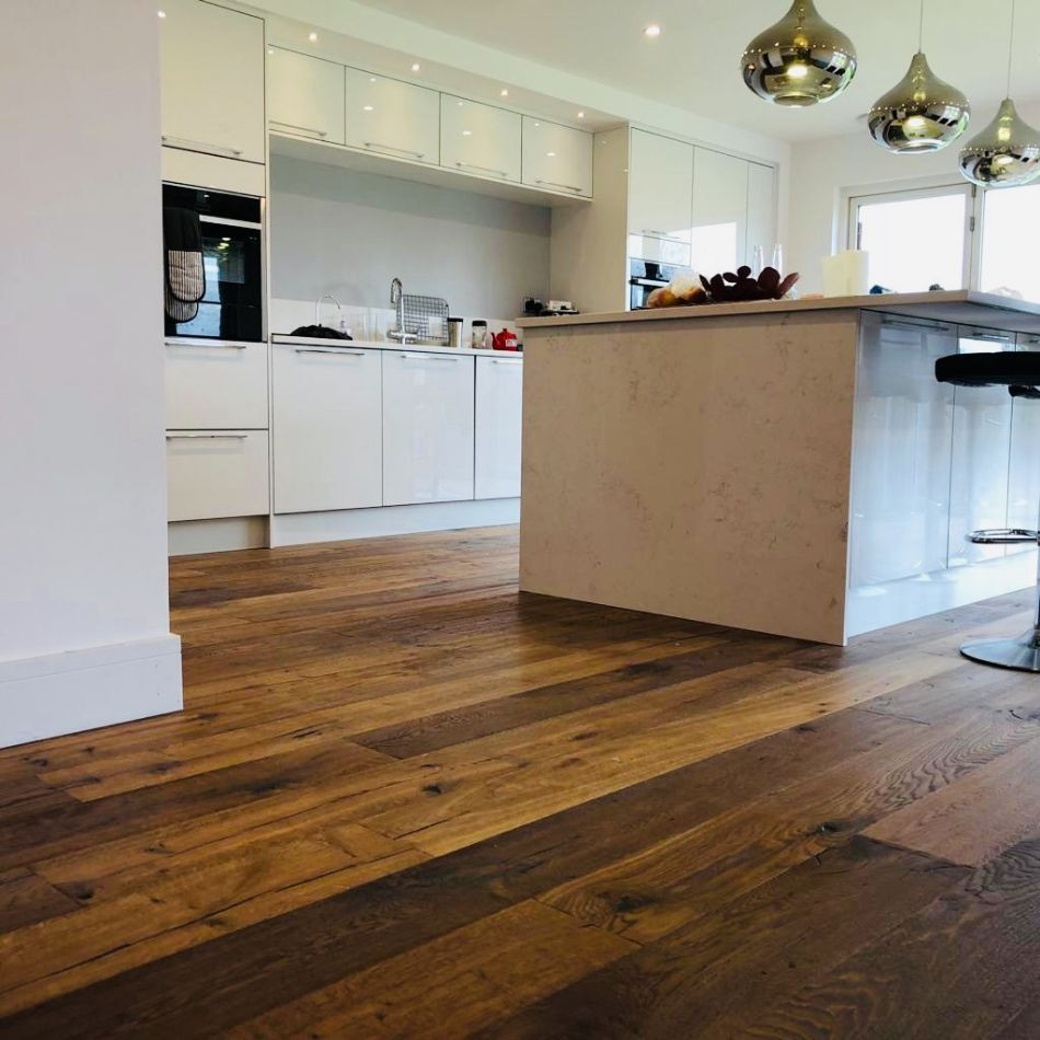 Artisan Flooring - Rannoch Smoked/Brushed/Hand-Scraped/Sunken Filler/Oiled French Oak
